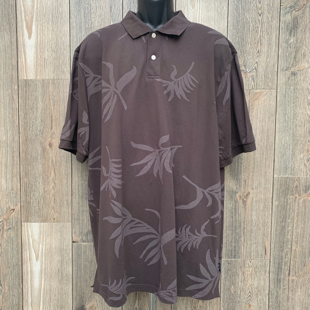Chaps Palm Tree Leave Print Short Sleeve Polo.